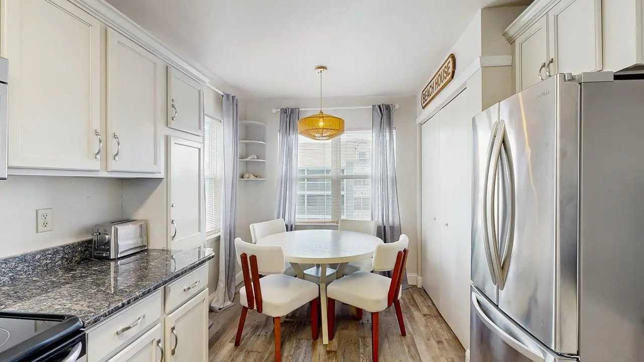 Bethany Bay - 206 Anderson Dr