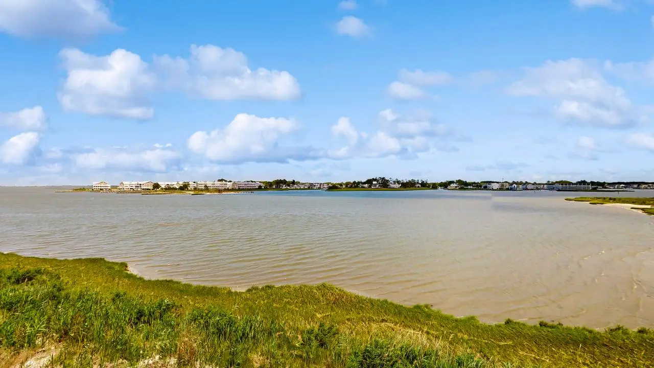 Bethany Bay - 206 Anderson Dr