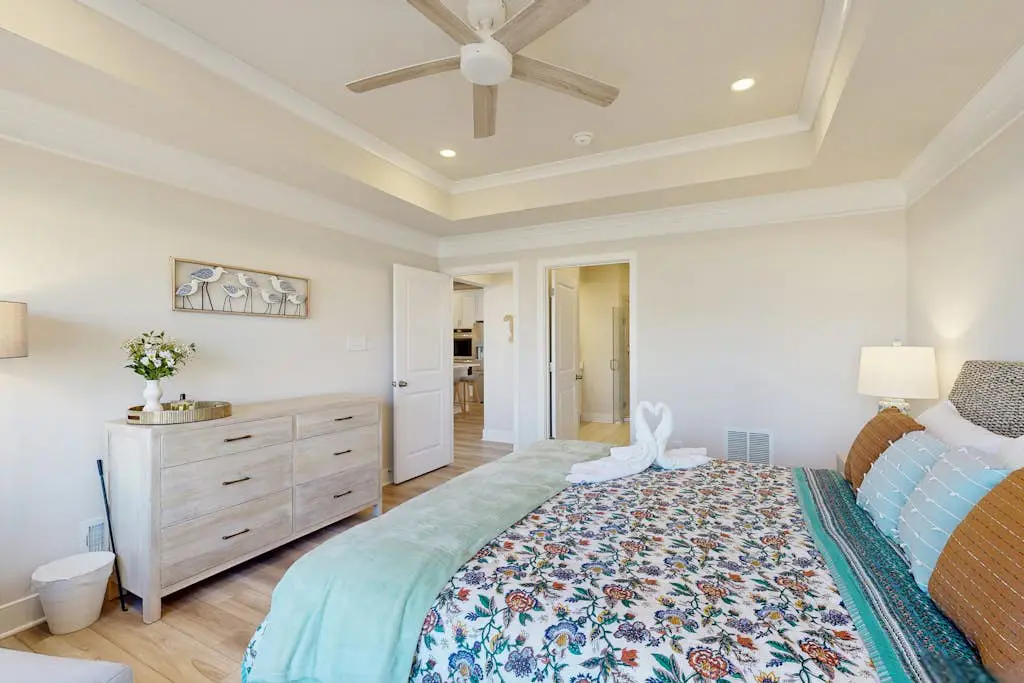 Milos Haven - 31317 Taywood Dr