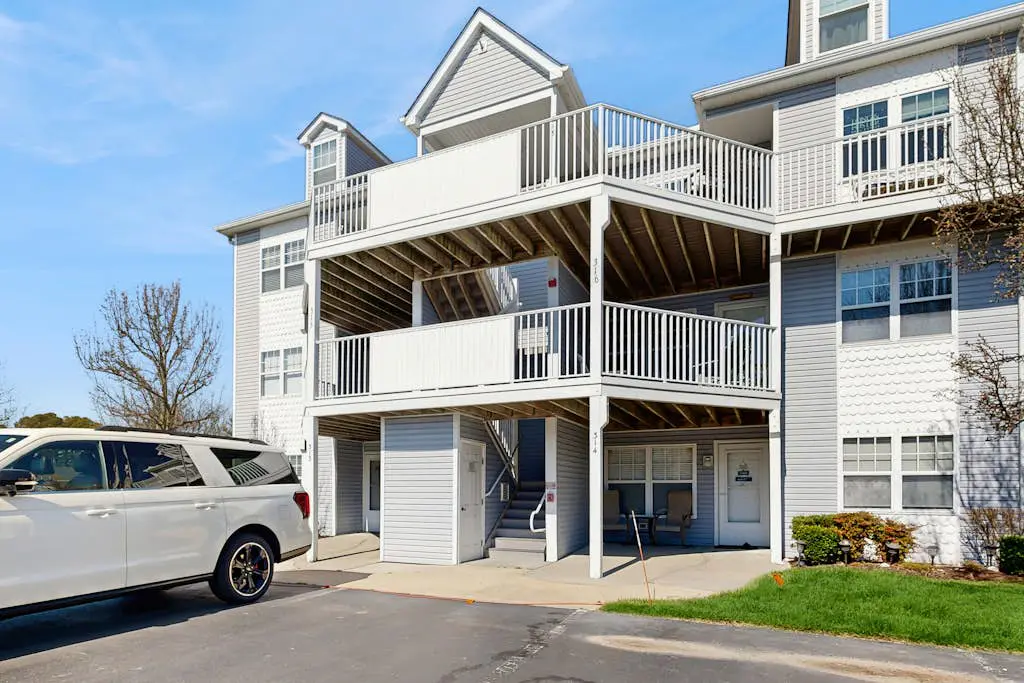 Bethany Bay - 30381 Crowley Dr Unit 313