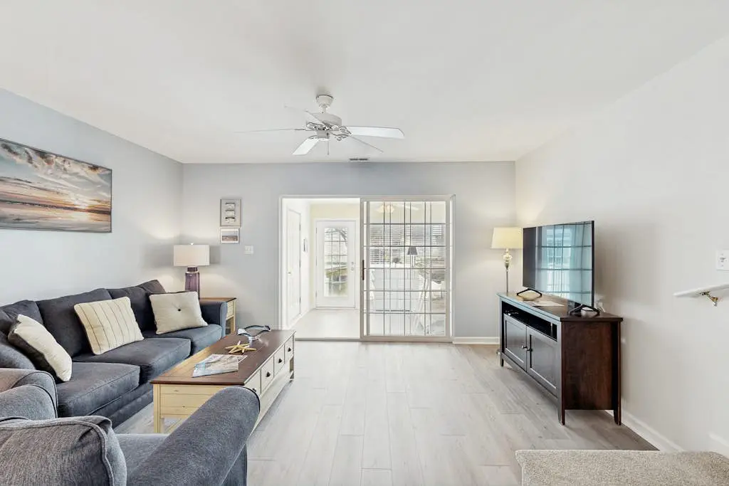Bethany Meadows - 38172 Beachwood Ct #12