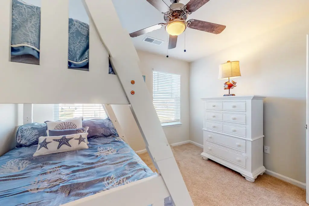Ocean View Beach Club --- 34318 Gooseberry Ave.