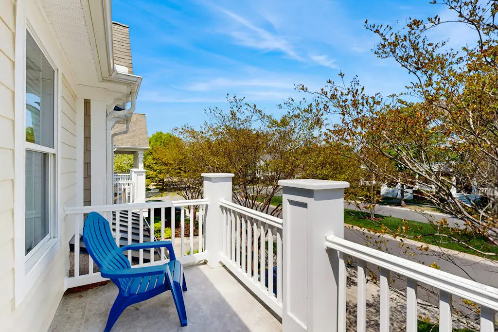 Bayside Resort -11282 Signature Blvd.