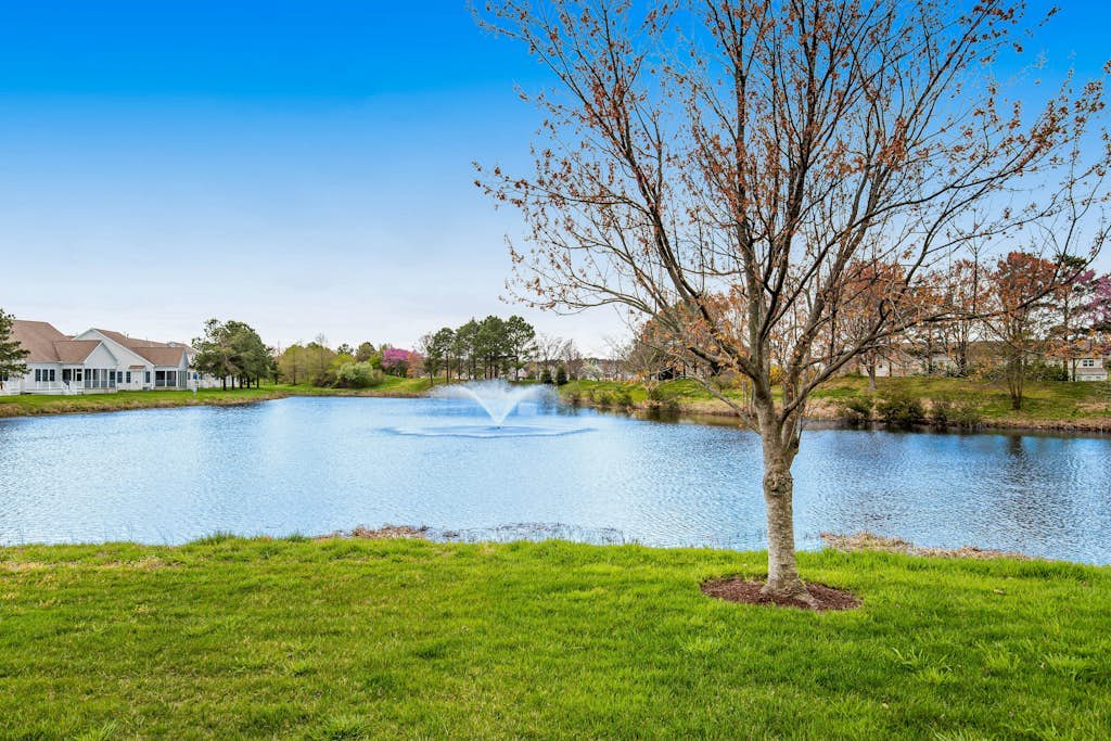 Bear Trap Dunes dog friendly condo with pools, hot tub, WiFi, central A/C