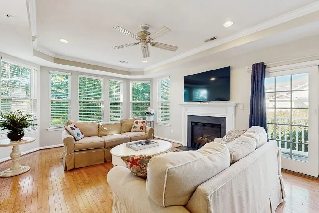 Bayside Bethany Lakes - 38337 N Mill Ln 109