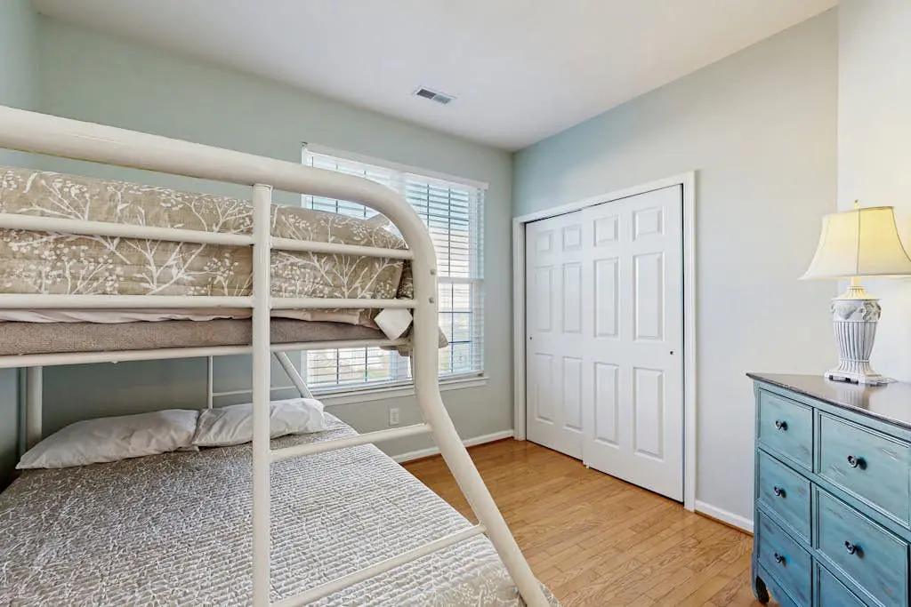 Bayside Bethany Lakes - 38337 N Mill Ln 109