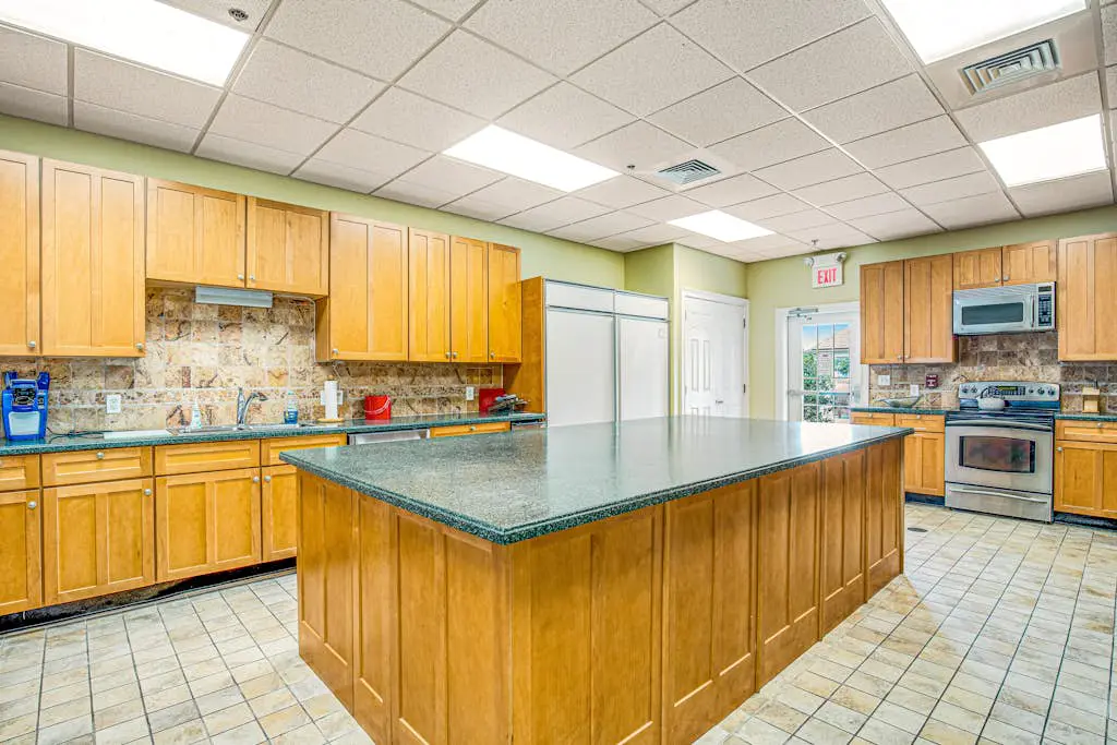 Bayside Bethany Lakes - 38337 N Mill Ln 109