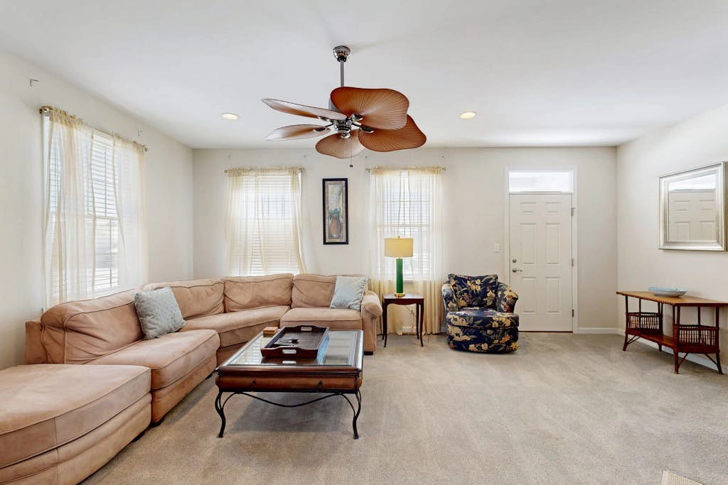 Bayside Resort - 36398 Azalea Ave