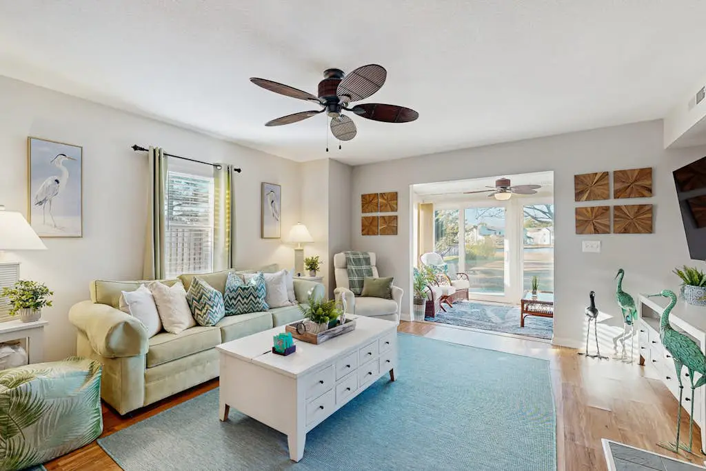 Mallard Lakes - 37986 Eagle Ln #477