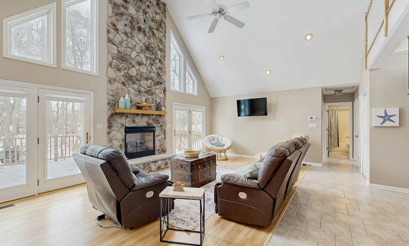 Salt Pond home with access to community pool, tennis court & gym