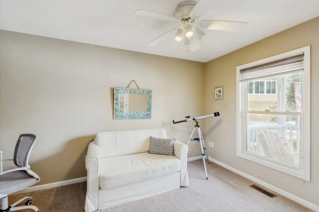 Salt Pond - 702 Fox Tail Dr