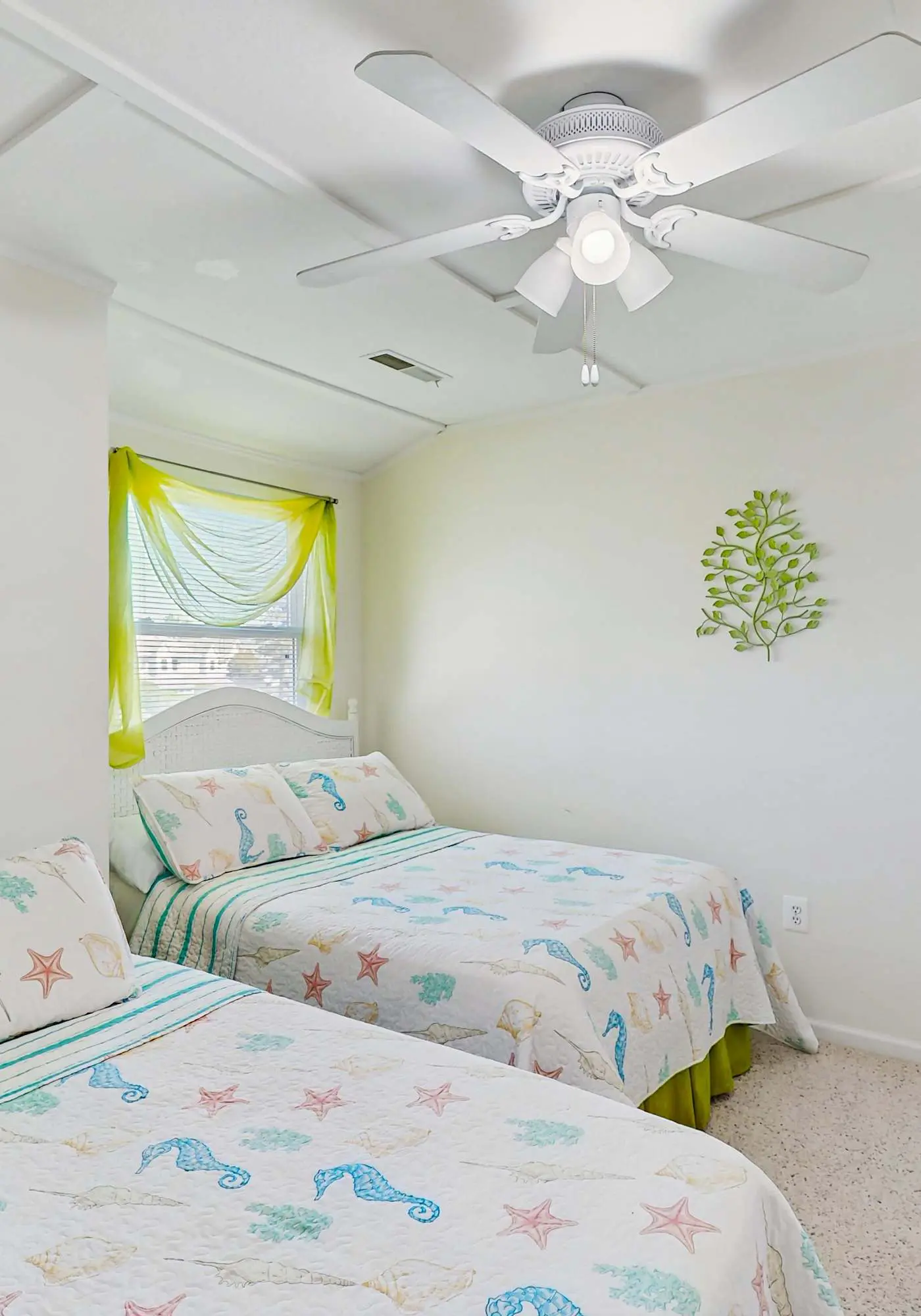 Mallard Lakes - 38082 Mockingbird Ln