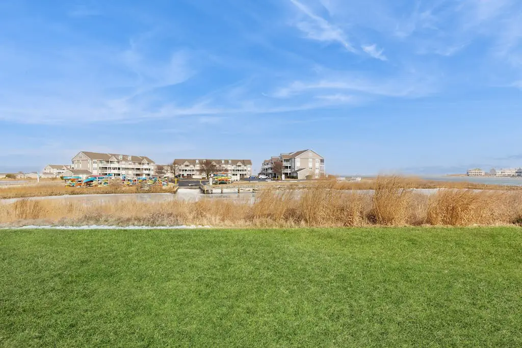 Bethany Bay - 30406 Anderson Dr #101
