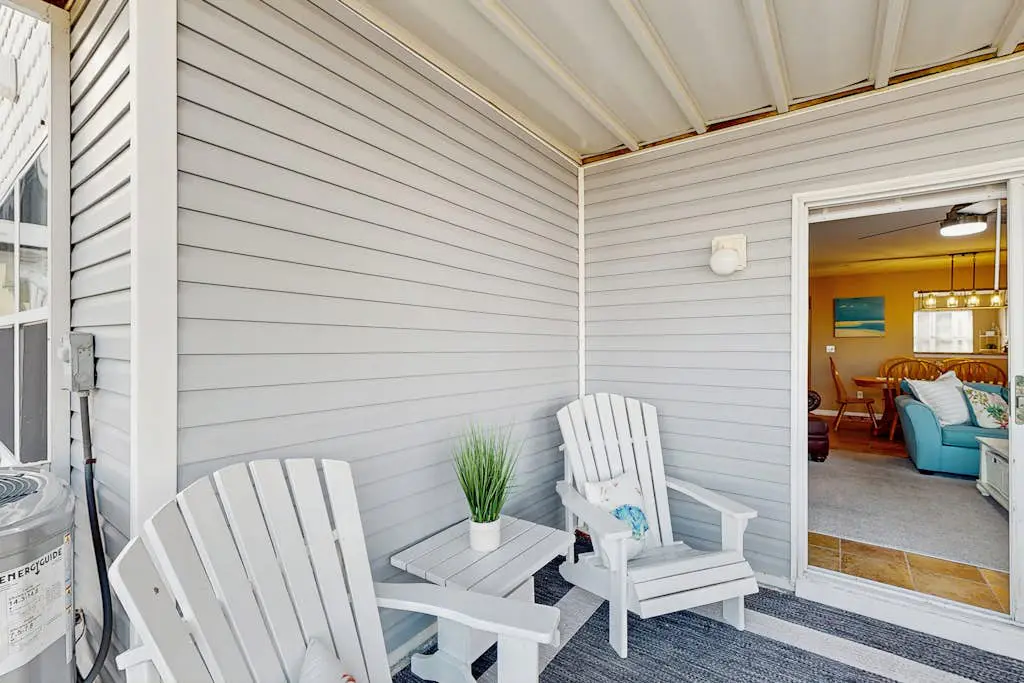 Bethany Bay - 30406 Anderson Dr #101
