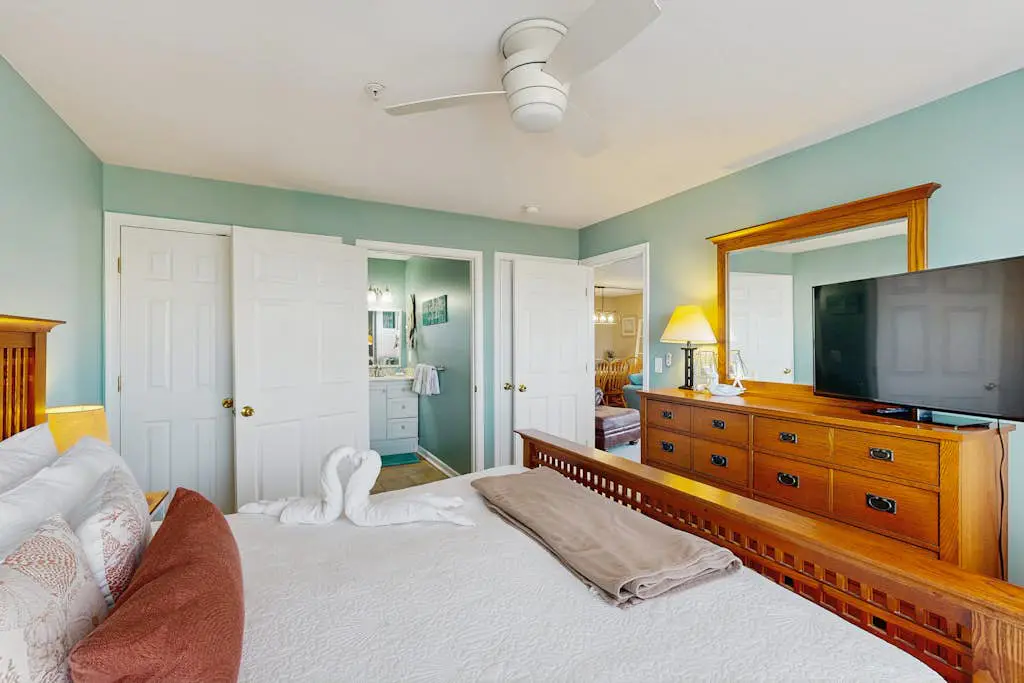Bethany Bay - 30406 Anderson Dr #101