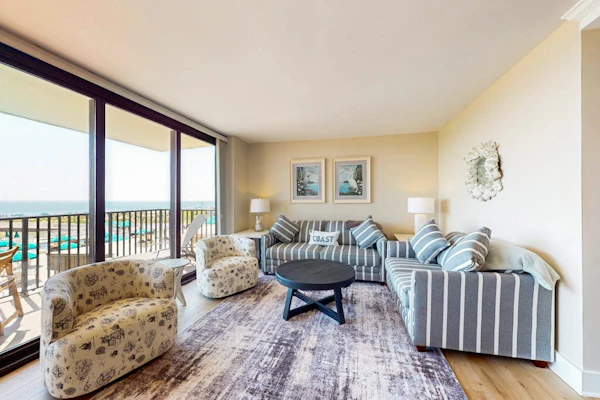 Sea Colony 2nd floor condo with pools, tennis/pickle ball courts, fitness center