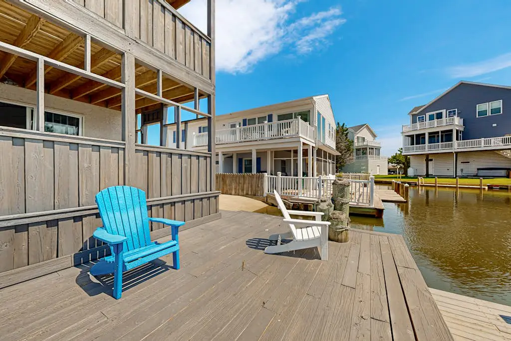 Edgewater Acres - A Shore Thing