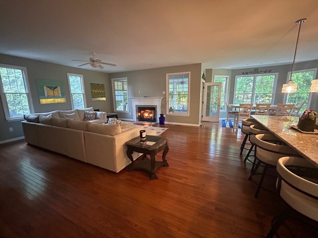 Bethany Lakes house with a community pool, gym, tennis & free WiFi