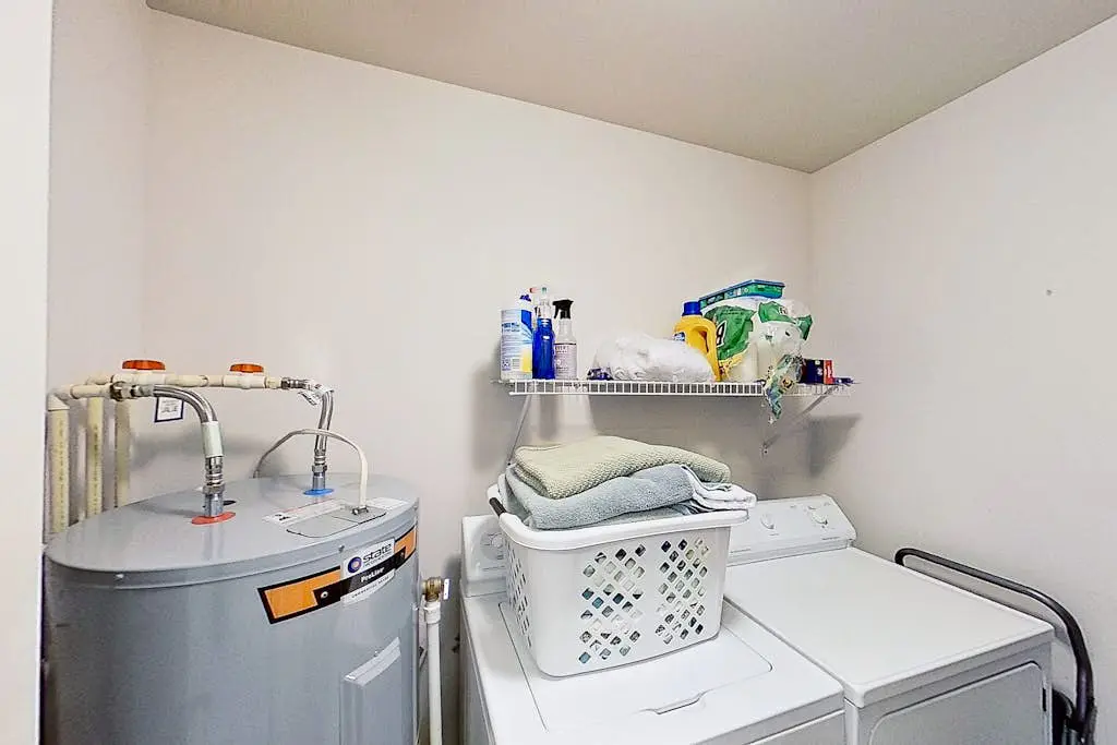 Salt Pond - 38435 Mainsail Dr #9