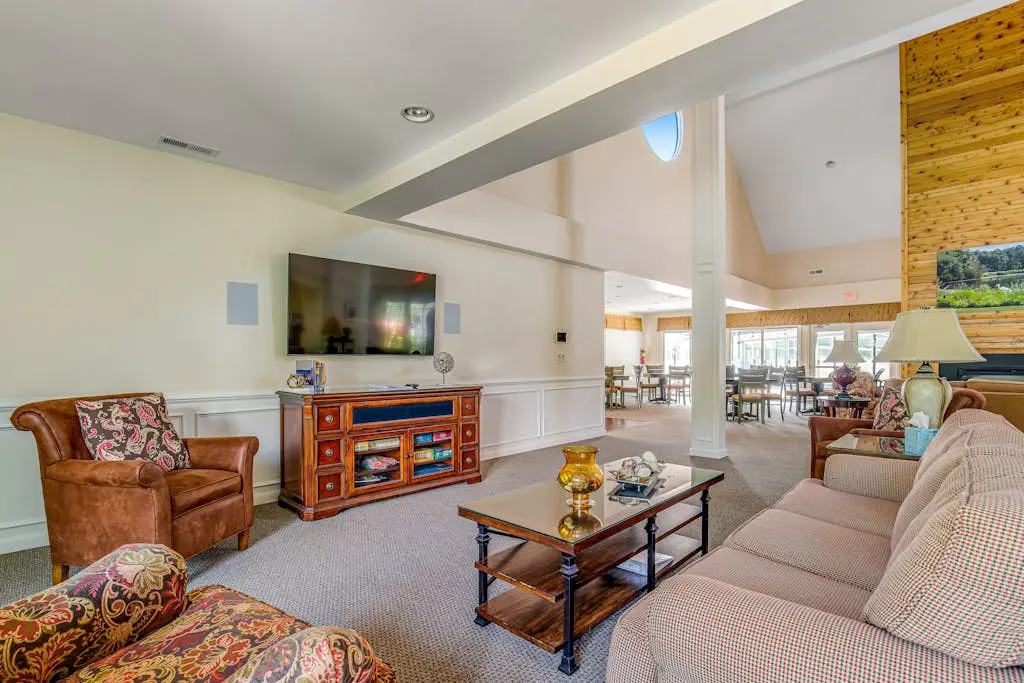Salt Pond - 38435 Mainsail Dr #9