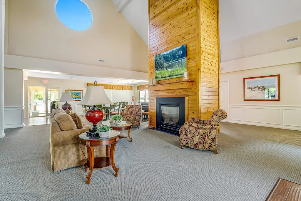 Salt Pond - 38435 Mainsail Dr #9