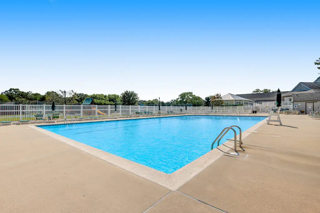 Salt Pond - 38435 Mainsail Dr #9