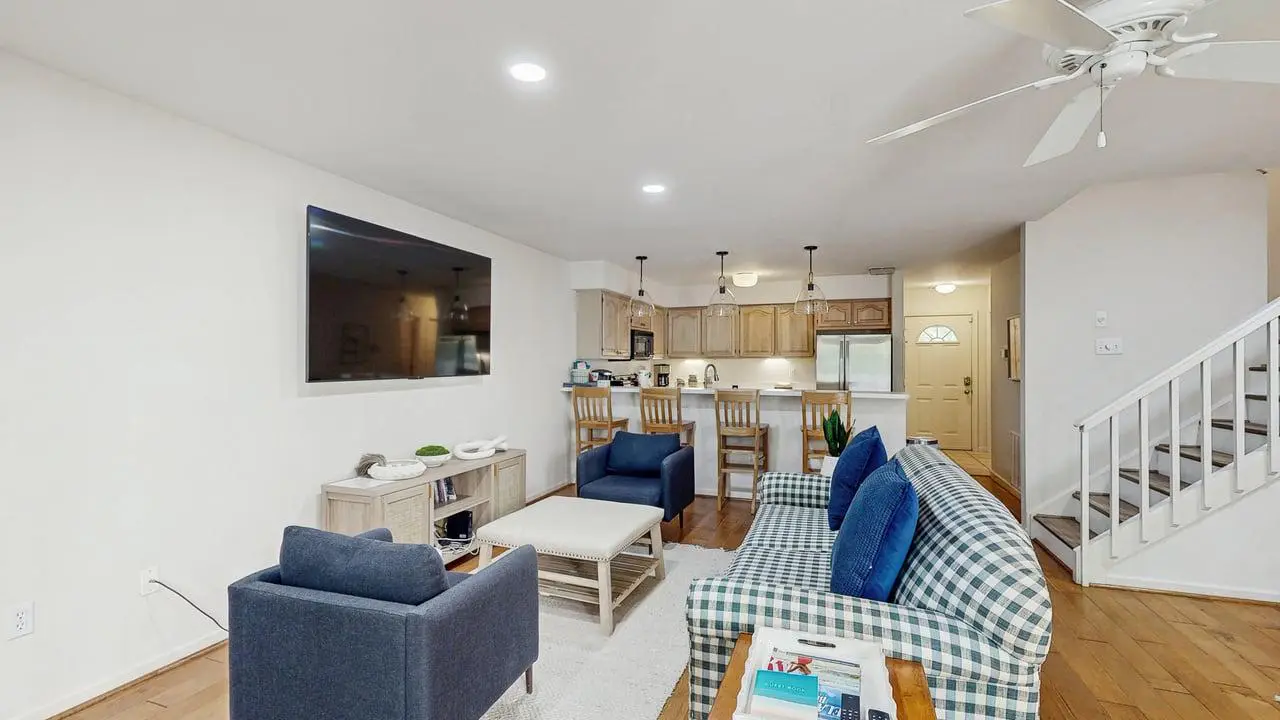 Salt Pond - 38435 Mainsail Dr #9