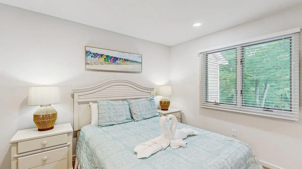 Salt Pond - 38435 Mainsail Dr #9