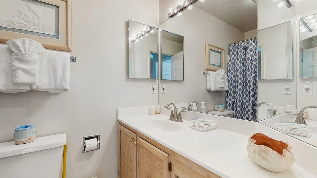 Salt Pond - 38435 Mainsail Dr #9