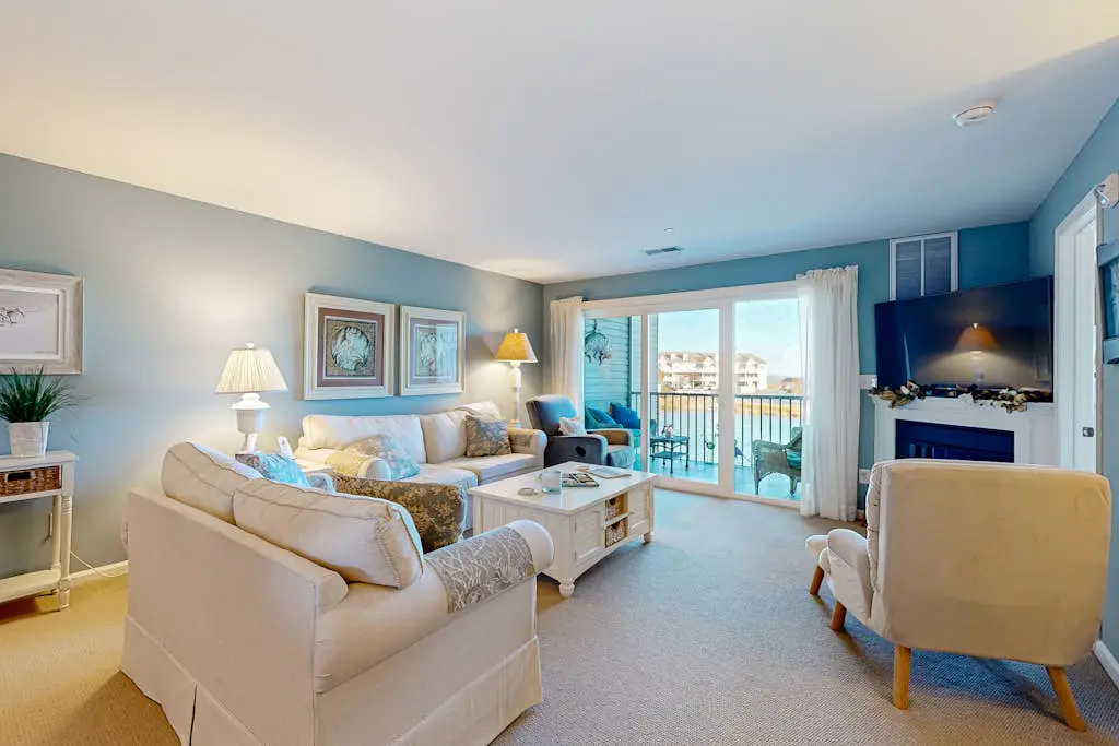 Bethany Bay - 37400 Pettinaro Dr Unit# 2003