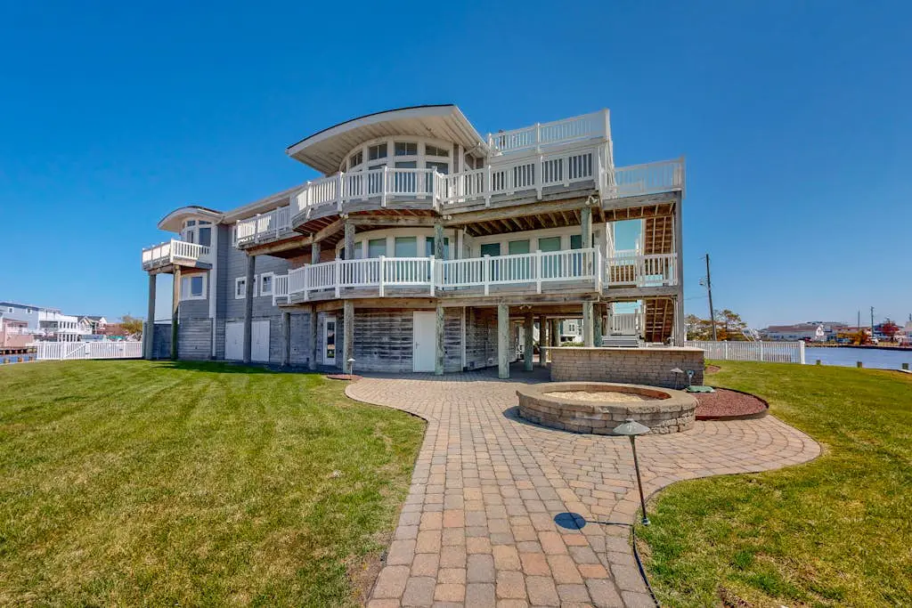 Town of Fenwick Island - 23 W Essex St