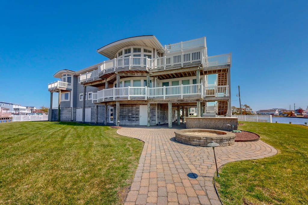 Town of Fenwick Island - 23 W Essex St