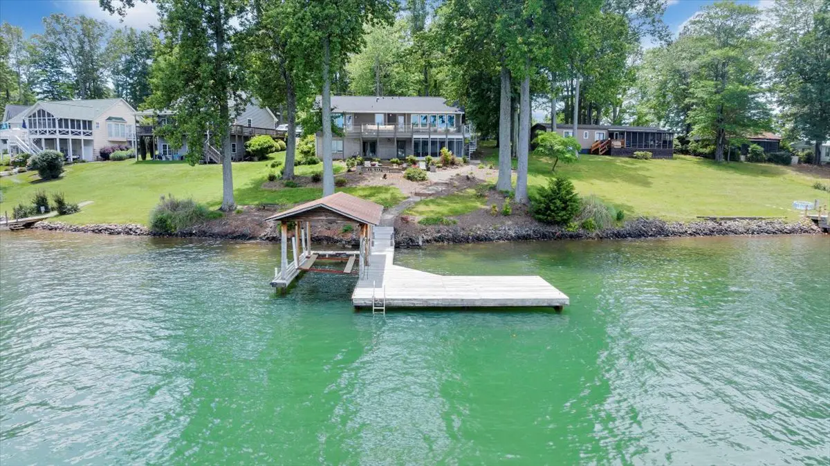 Cove Retreat