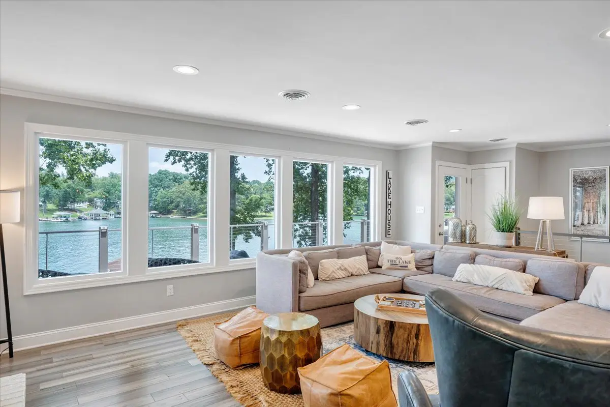 Cove Retreat