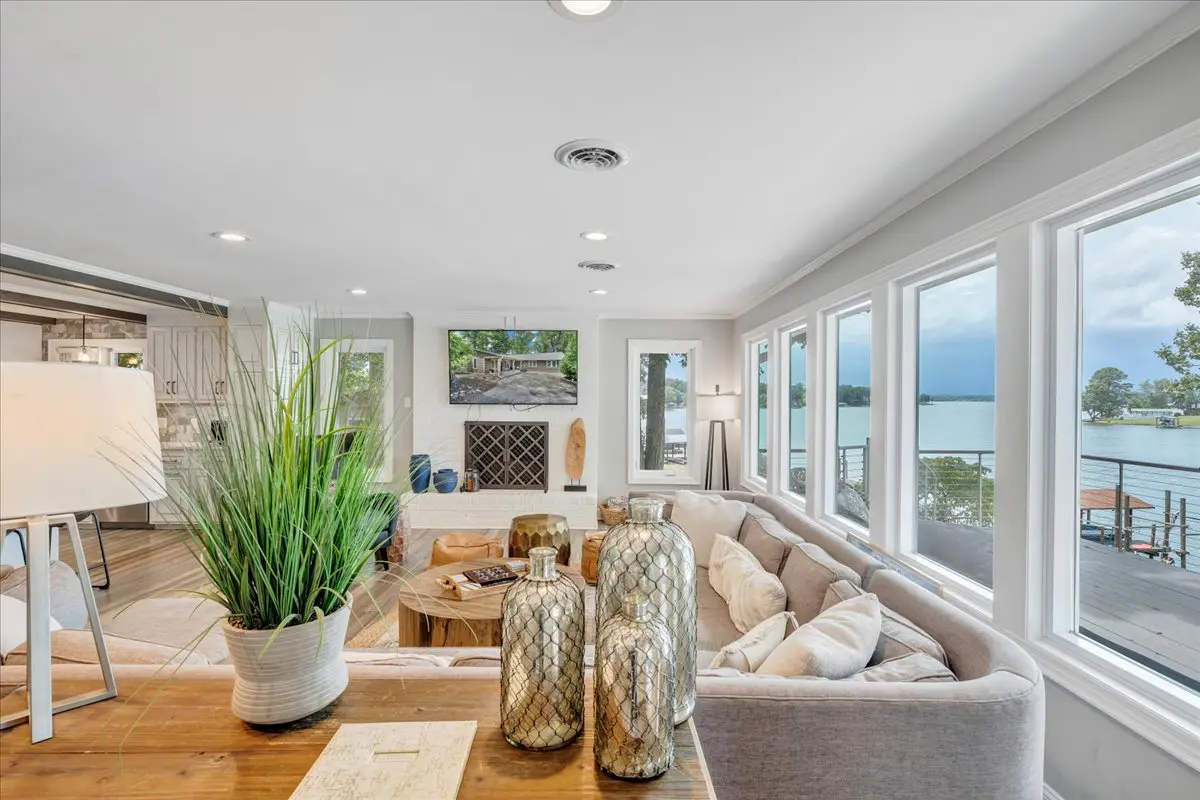 Cove Retreat