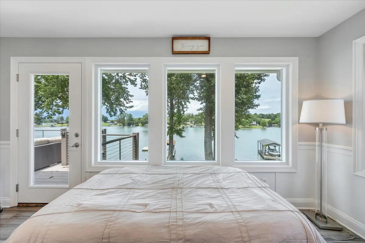 Cove Retreat