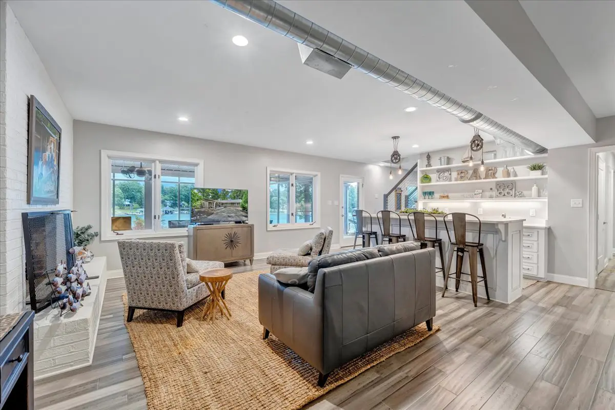 Cove Retreat