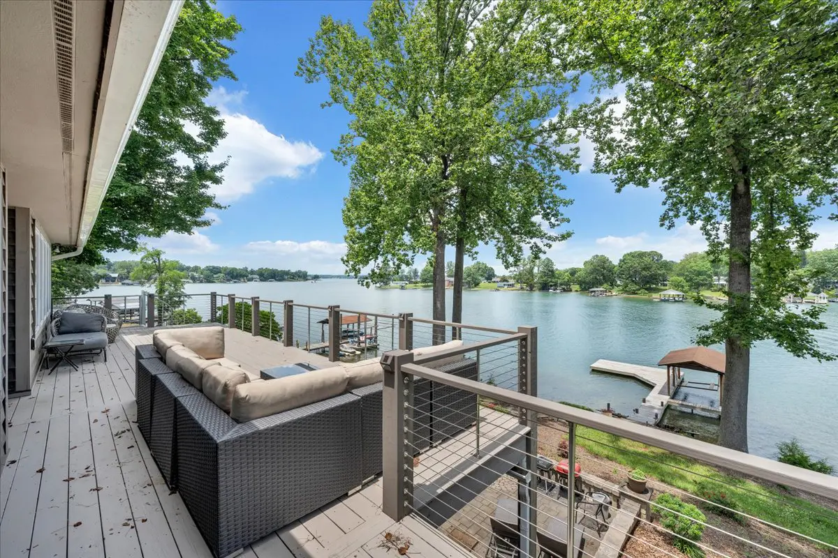 Cove Retreat