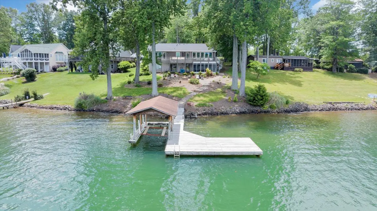 Cove Retreat