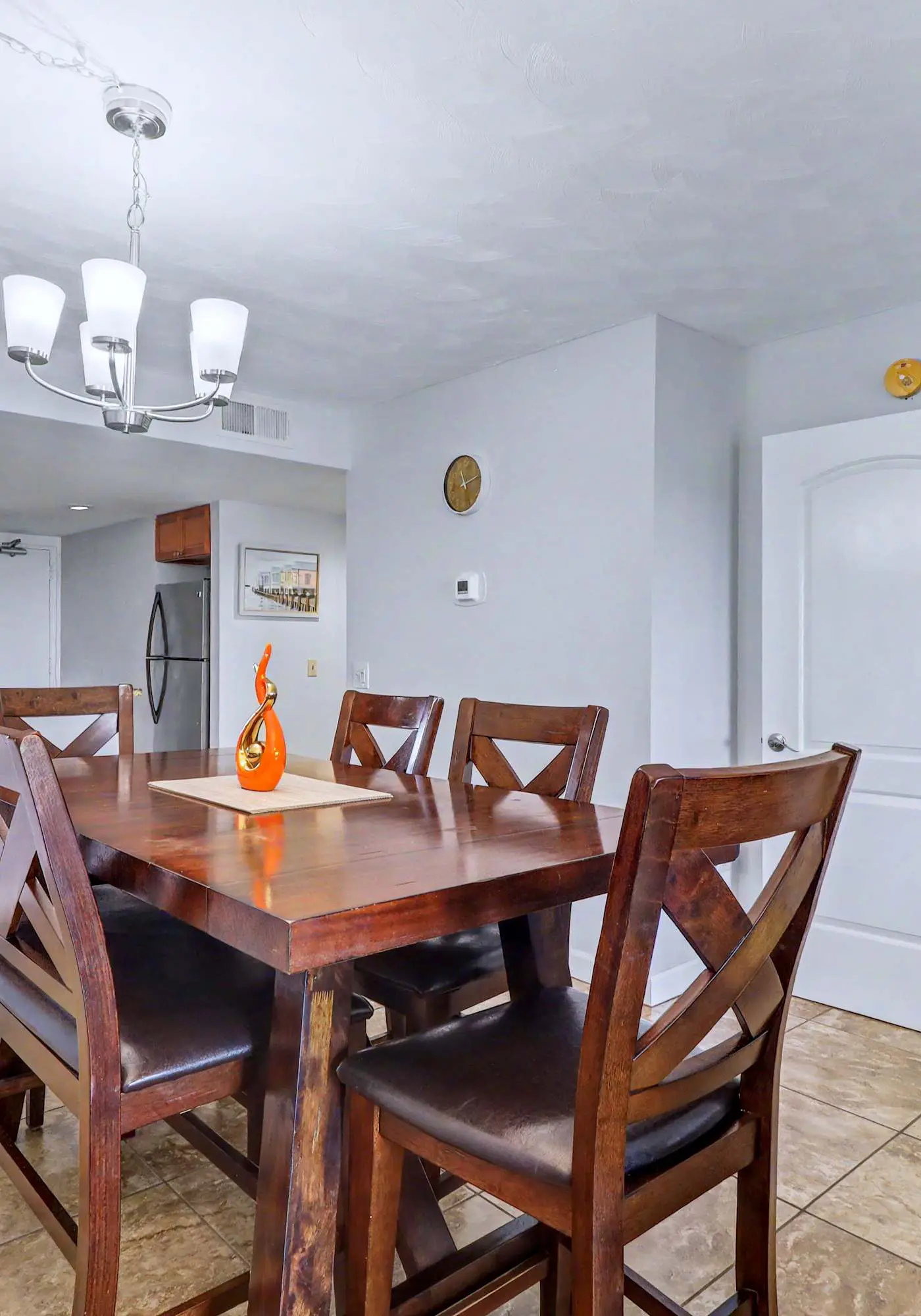 Waterfront Amenities, Walkable Dining & Gulf Beaches Nearby