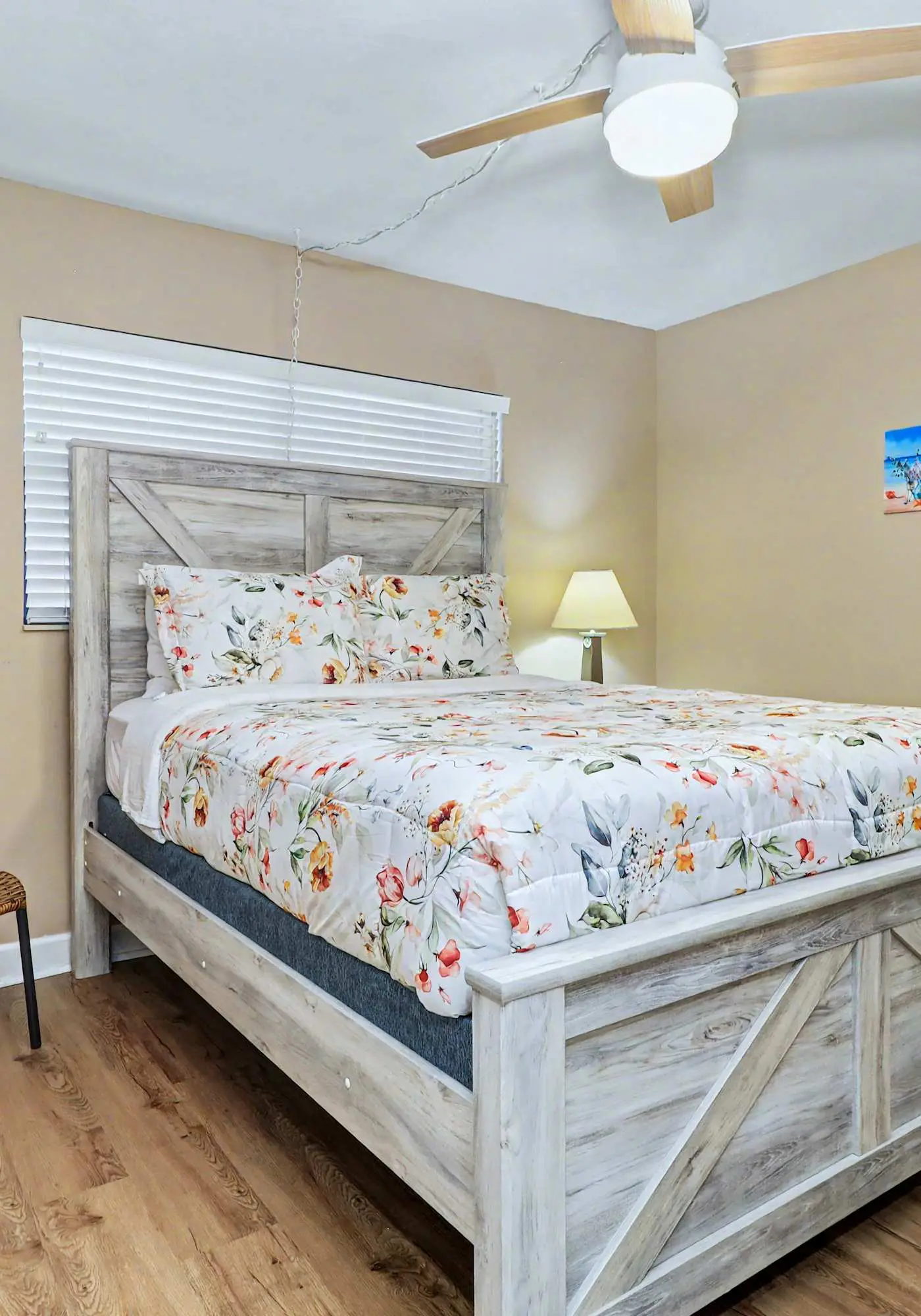 Waterfront Amenities, Walkable Dining & Gulf Beaches Nearby