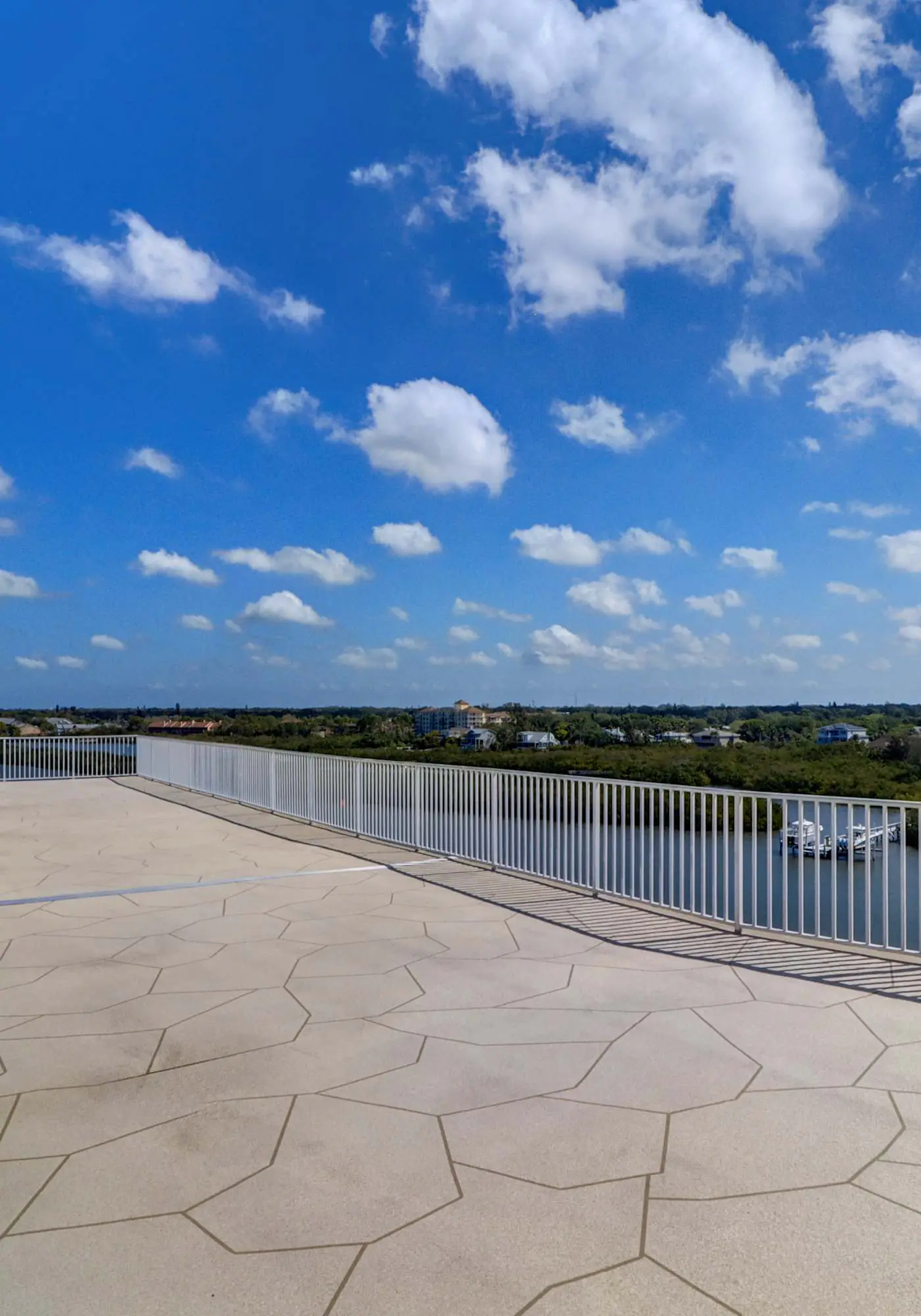 Waterfront Amenities, Walkable Dining & Gulf Beaches Nearby