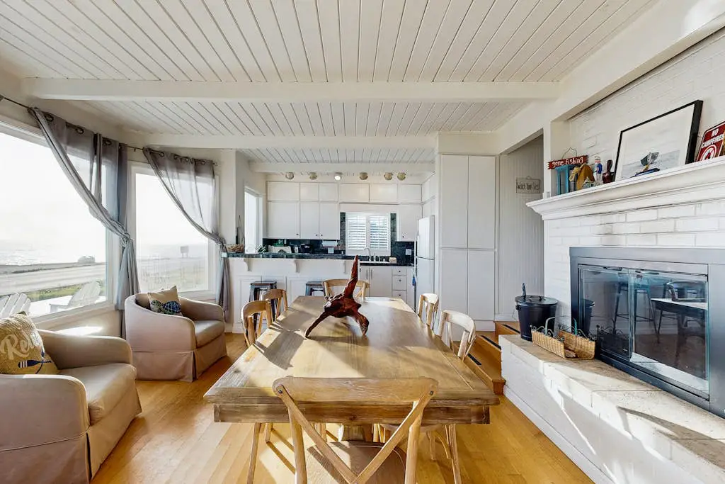 Oceanfront Dog-Friendly Cottage, Bodega Bay