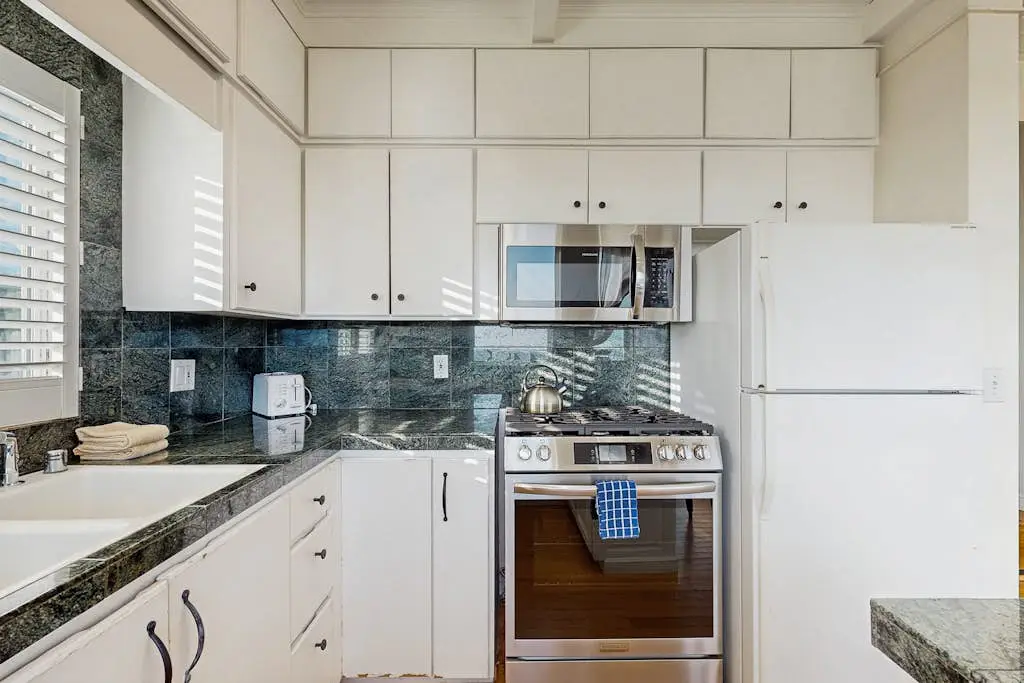 Oceanfront Dog-Friendly Cottage, Bodega Bay
