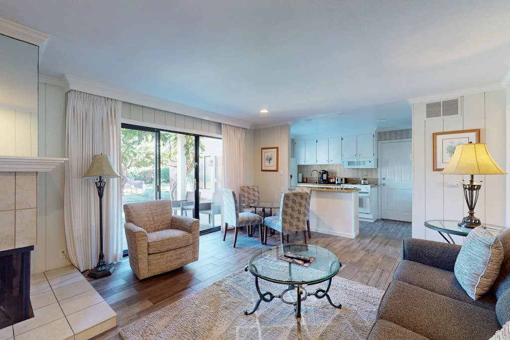 Napa Silverado Condo with Golf Course Views, Fireplace & Pool
