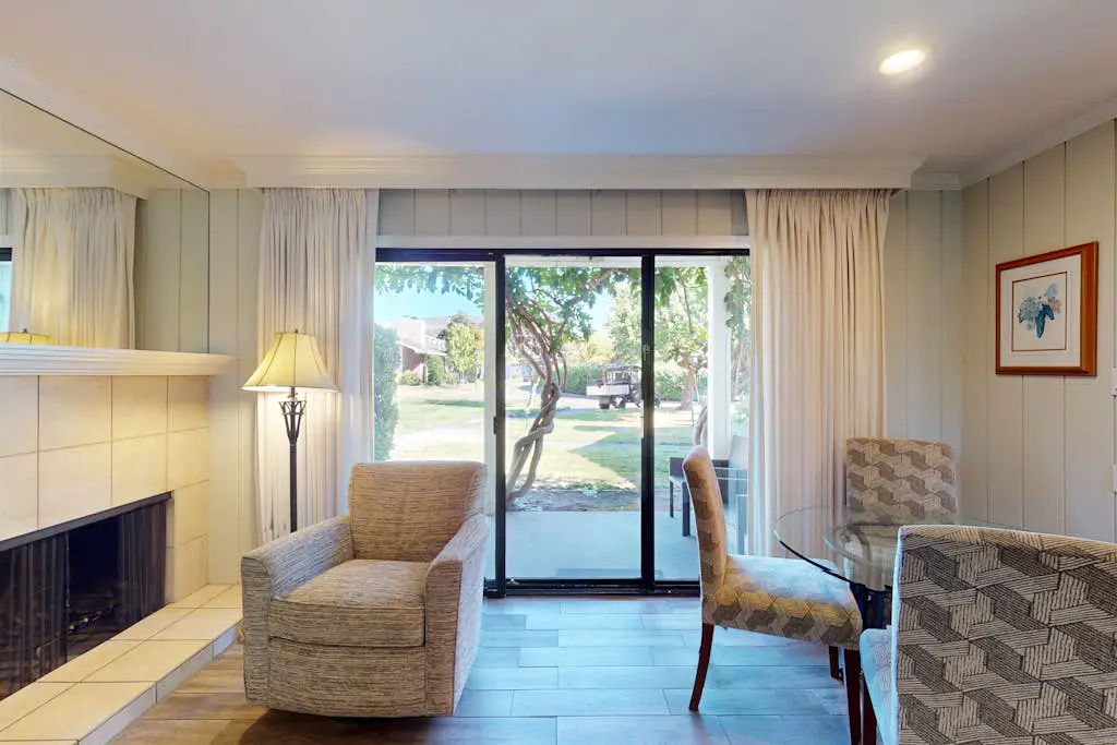Napa Silverado Condo with Golf Course Views, Fireplace & Pool