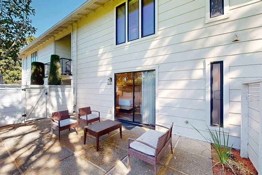 Napa Silverado Condo with Golf Course Views, Fireplace & Pool