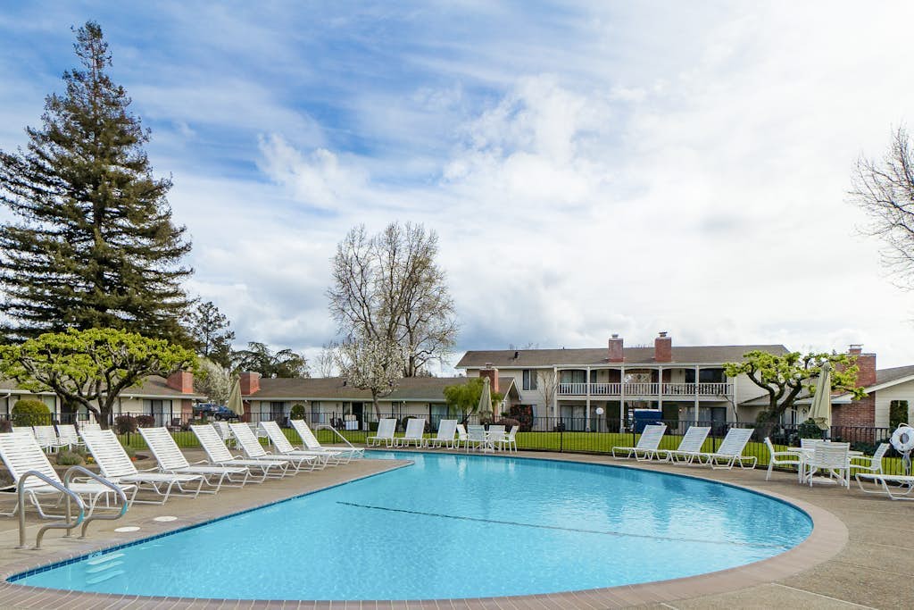Silverado Resort and Spa 375 - Napa Silverado Upscale Studio Steps from Market with Pool Access