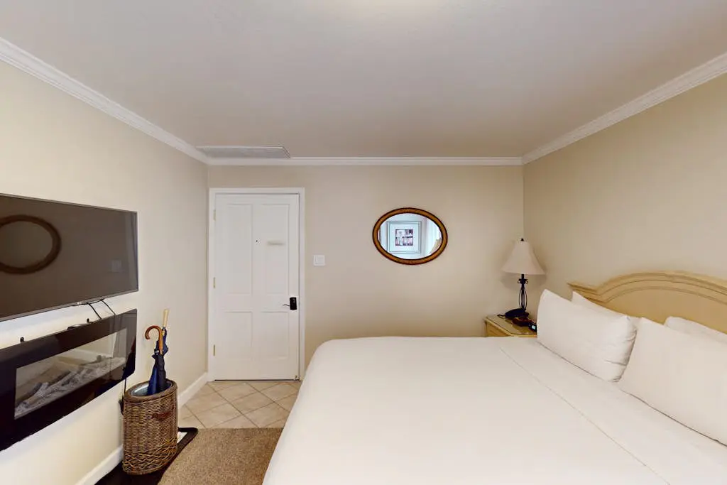Napa Silverado Resort Studio near Pool with EV Charger