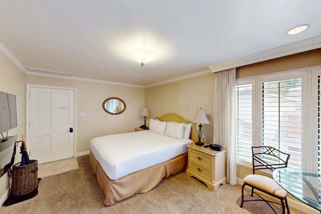 Napa Silverado Resort Studio near Pool with EV Charger